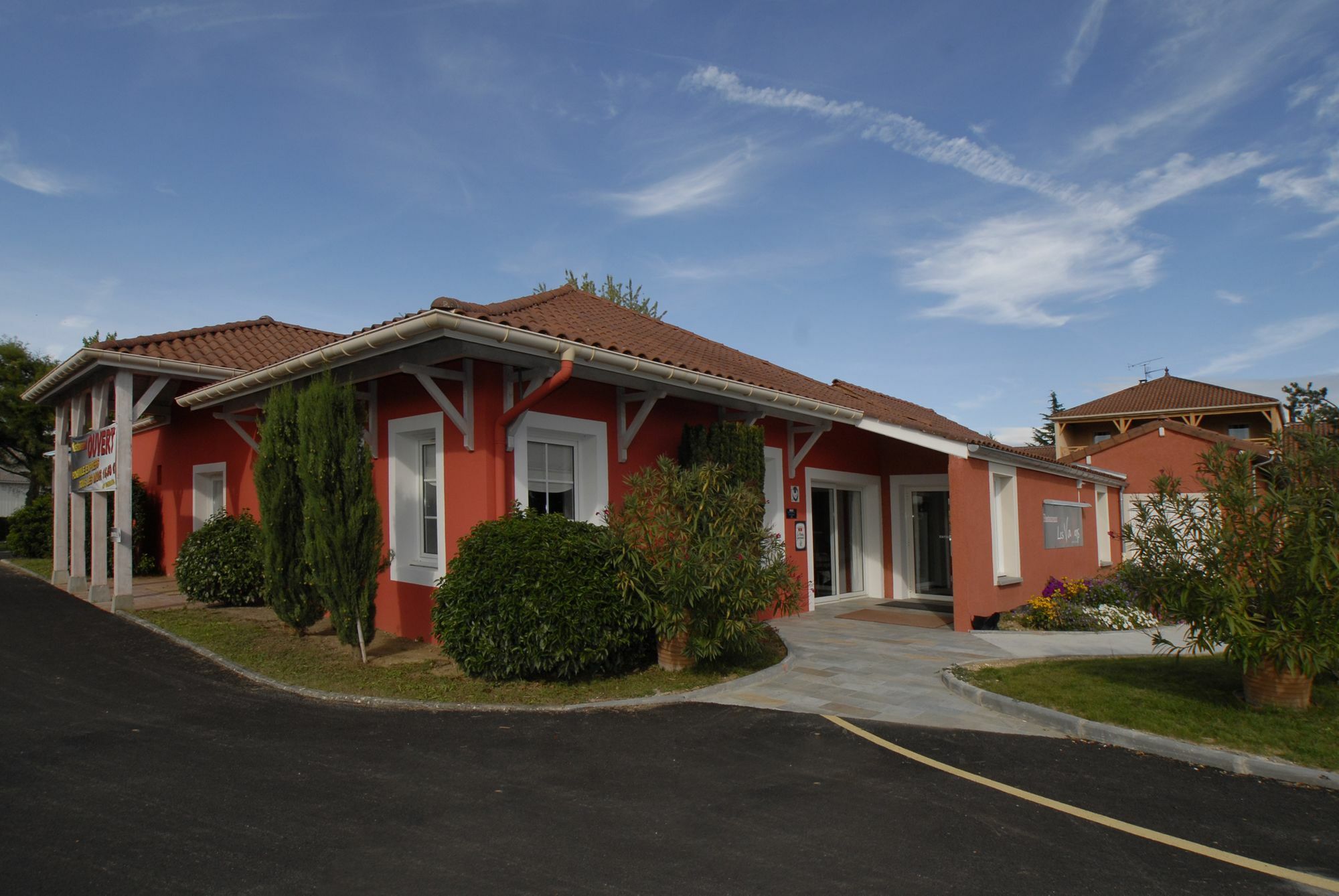 The Originals Boutique, Hôtel Le Pillebois, Bourg-en-Bresse Nord  Malafretaz Exterior foto